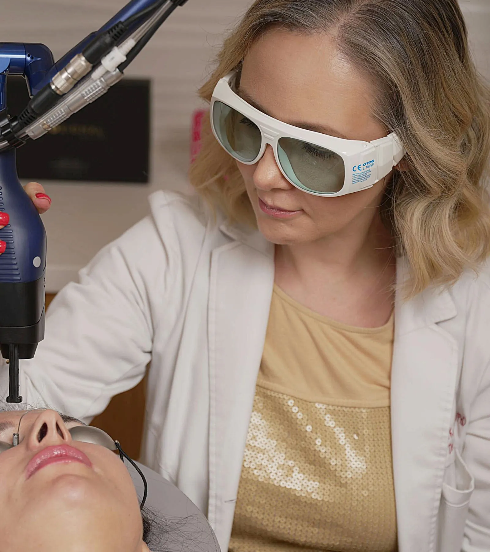 Laser resurfacing treatment for acne scars at Dermatology Circle NYC